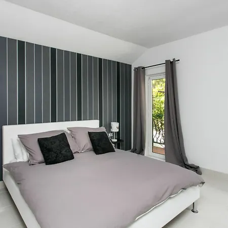 Apartment Fontana Cavtat